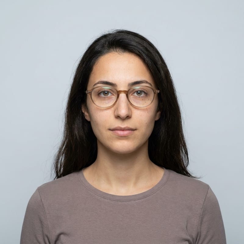 Oval glasses